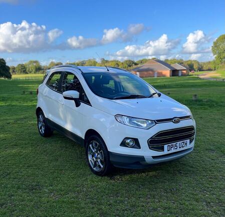 FORD ECOSPORT 1.0 T EcoBoost Titanium